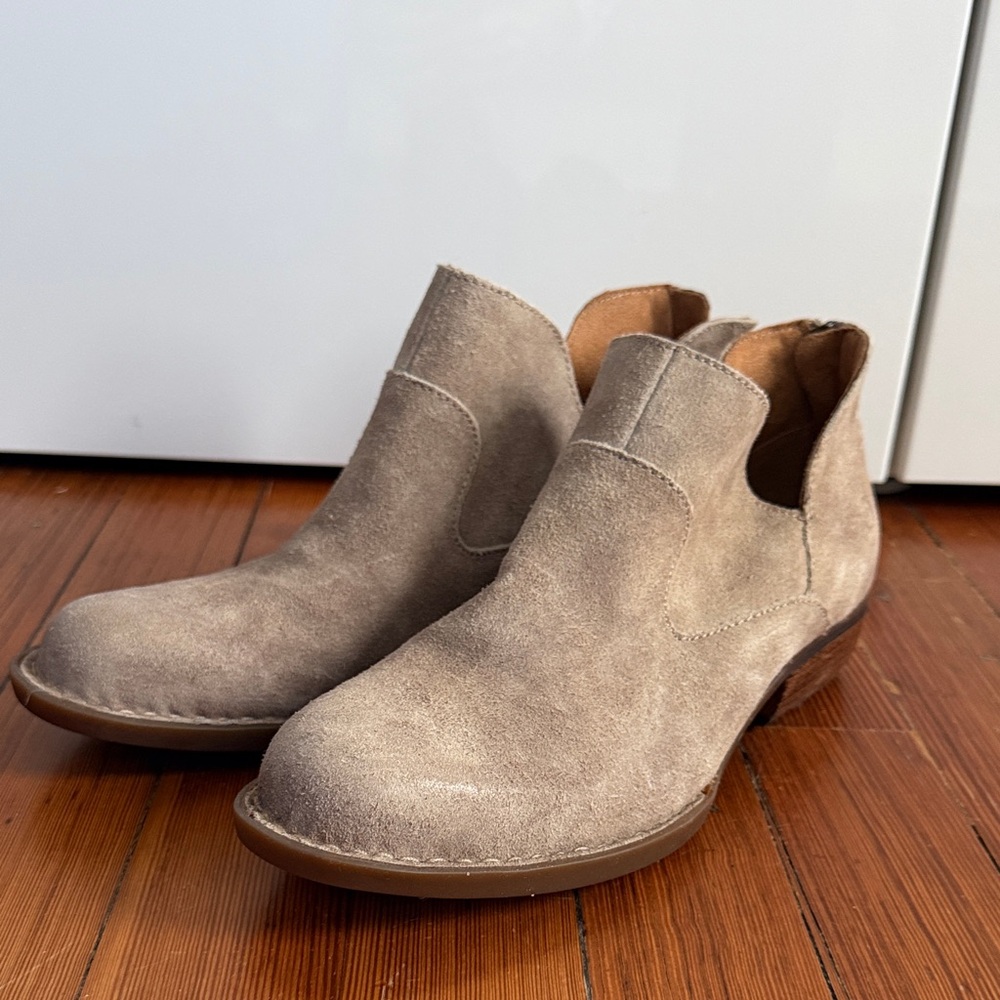 Born Tan Suede Ankle Boots